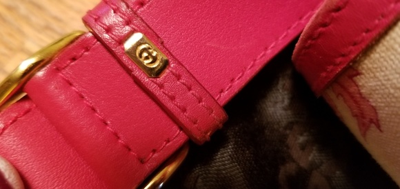 Gucci Vintage Crossbody - Picture 6 of 8